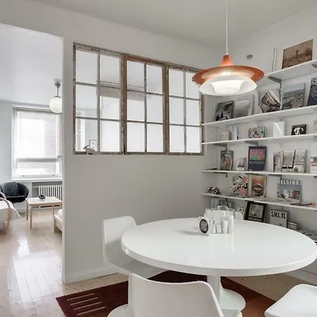 Architect Downtown With Sea View Huoneisto