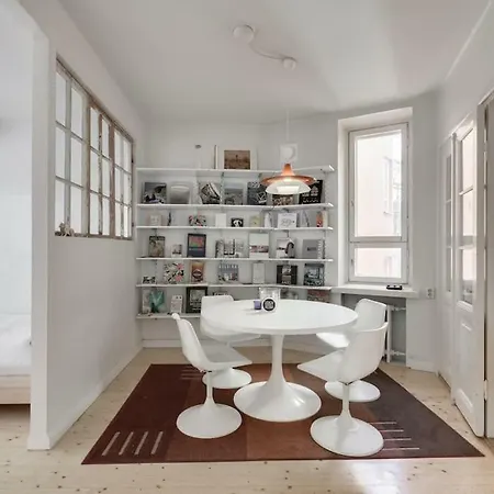 Architect Downtown With Sea View Huoneisto *
